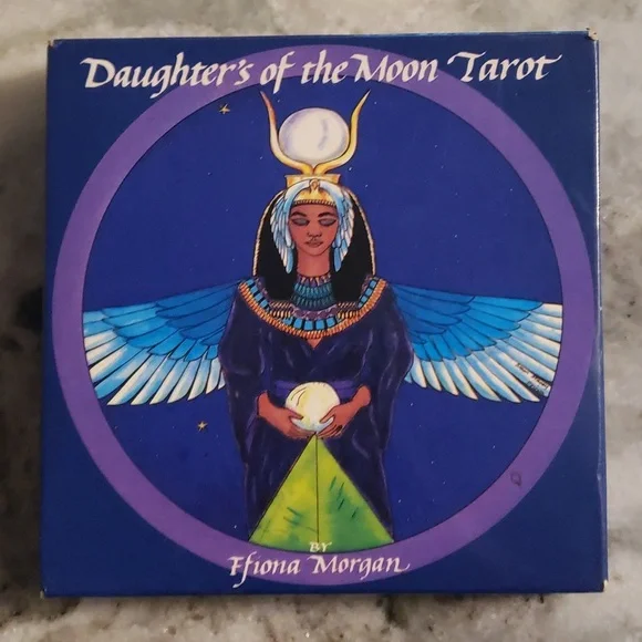 Daughters Of The Moon Tarot Deck Round Cards Complete Deck. *RARE* - Picture 1 of 5